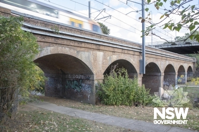Fairfield (Prospect Ck) Underbridge - Prospect Creek Viaduct.
