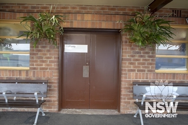 Bomaderry Railway Station - Parcels office doors