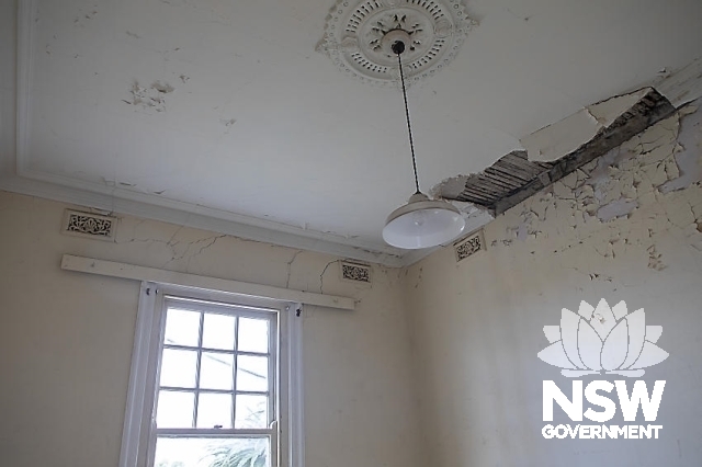Kempsey Railway Station - Upstairs ceiling rose and vents.
