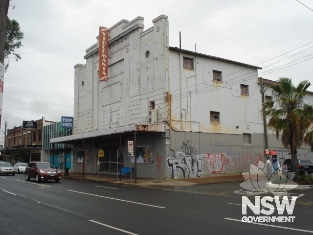 Roxy Theatre (Former)
