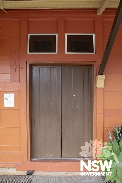 Macksville Railway Station - Goods office doors