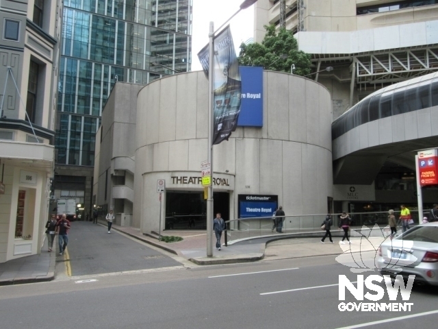 Entry and foyer to the Theatre Royal in King Street with Lees Court at left