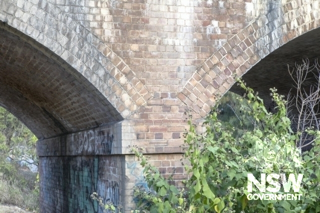 Fairfield (Prospect Ck) Underbridge - Prospect Creek Viaduct.
