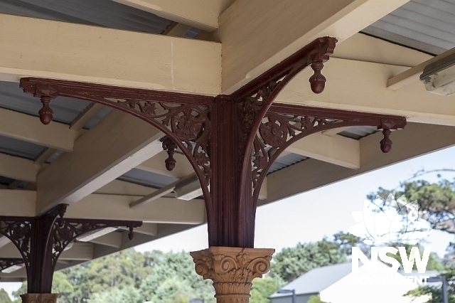 Marulan Railway Precinct - Post and bracket detail