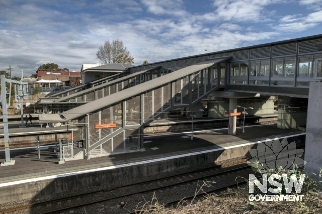 caption:  Croydon Railway Station Group - Modern stairs and canopies.