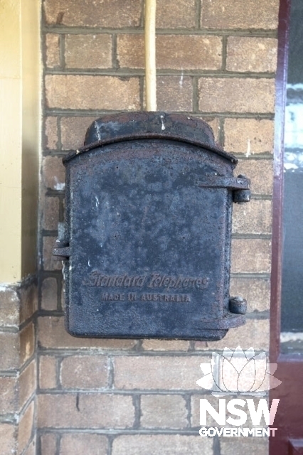 Rockdale Railway Station - Platform 1 building - west elevation - early telephone