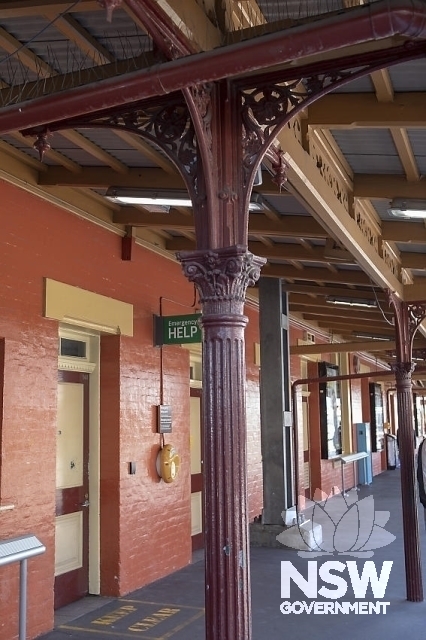 Parramatta Railway Station Group - Decorative posts and brackets under the awnings.