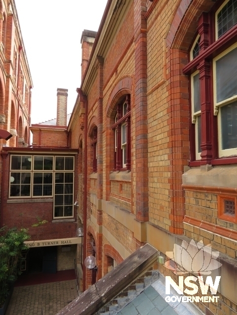 Building B: Looking north along the west façade