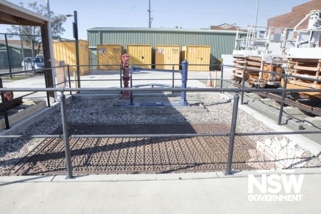 Wollongong Railway Station Group - A small weighbridge located south east of the station.