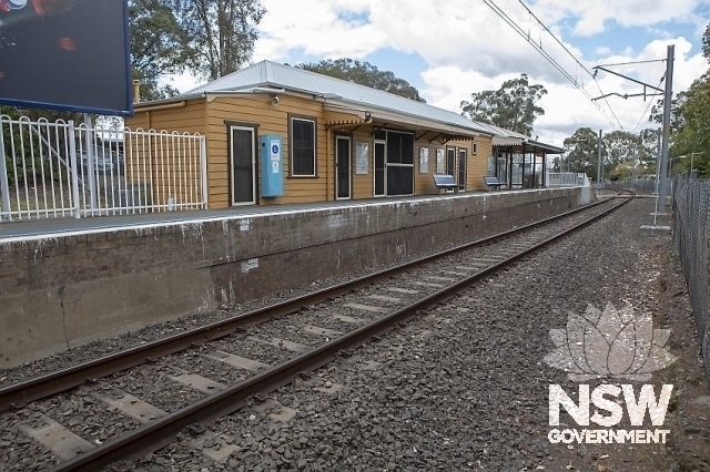 Dundas Railway Station Group - North west elevation and platform.