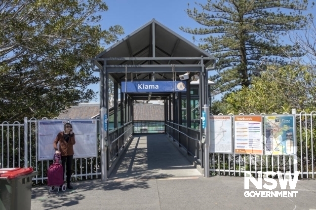 Kiama Railway Station Group - Station entrance from Railway Parade