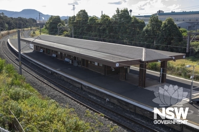 Cringila Railway Station Group - Platform and building from the overhead footbridge.