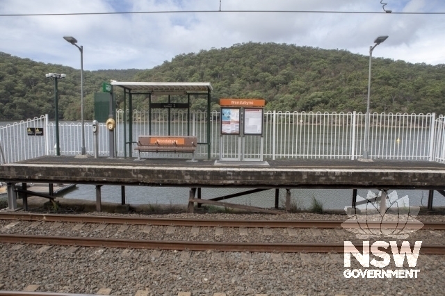 Wondabyne Railway Station - Platform 1 on the mullet creek side