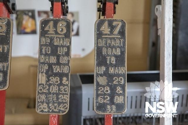Lithgow Coal Stage Signal Box - Indicator brasses on the leavers