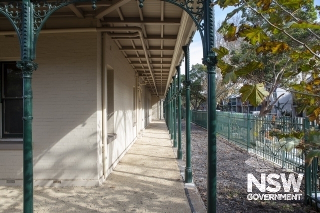 Eveleigh Chief Mechanical Engineers Office - Front verandah