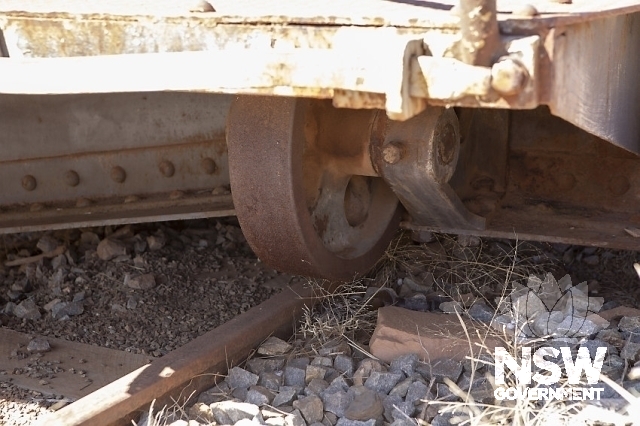 Griffith Railway Precinct - wheel on the turntable