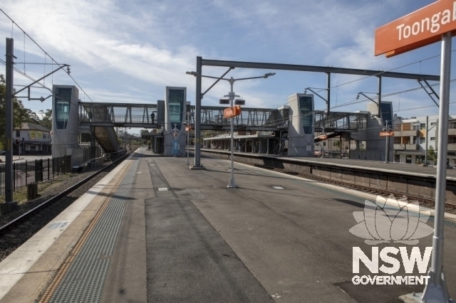 Toongabbie Railway Station - Modern footbridge and lifts.