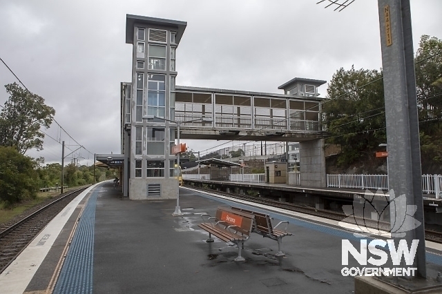 Berowra Railway Station Group - Lifts and overhead footbridge