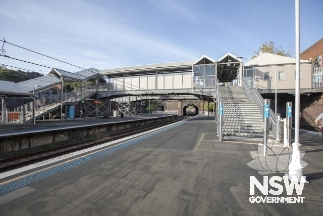 St. Peters Railway Station - Overhead Footbridge