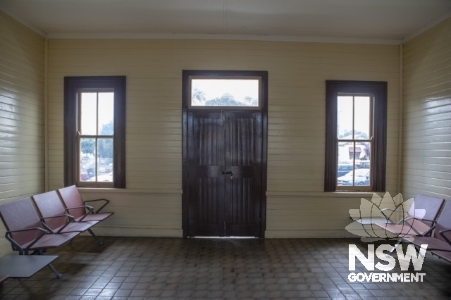 Broadmeadow Railway Station Group - Waiting room platforms 2/3