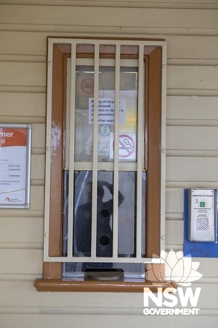 Leightonfield Railway Station Group - Ticket window external view
