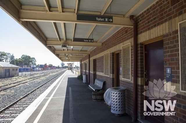 Griffith Railway Precinct - Station building and steel awning trusses