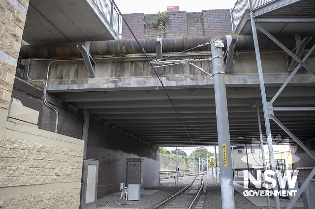 Lilyfield (Catherine St) Overbridge - Under side showing concrete girders