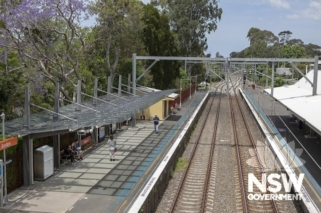 Gordon Railway Station Group - Platform 1 modern steel shelter.