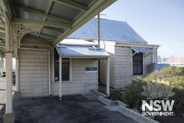 Blayney Railway Station - awning, gardens and utility rooms behind the booking office and toilets