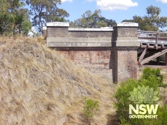 Sunnyside Rail Bridge over Tenterfield Creek