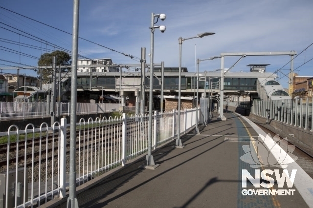 Lidcombe Railway Station Group - View to the western footbridge from Platform 5.