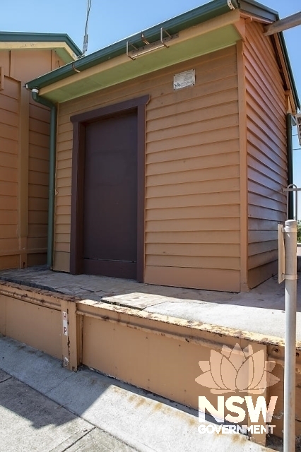 Bombo Railway Station - weatherboard Out of Room - east elevation