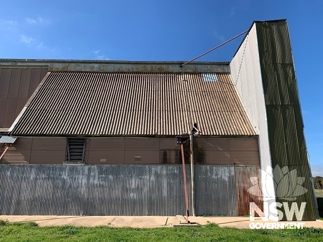 Corrogated iron and asbestos cladding