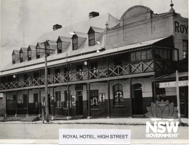 Historic Royal Hotel façade,  first addition