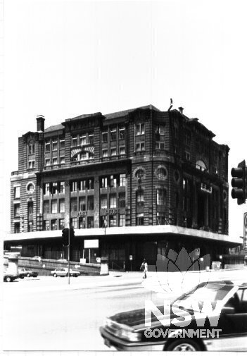 Parcels Post Office