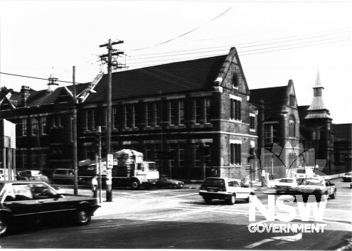 Cleveland Street Public School