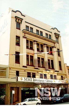 Sun Building (facade only)   48-56 Hunter Street