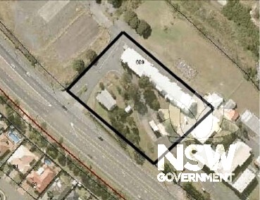 Aerial photograph showing suggested curtilage boundary.