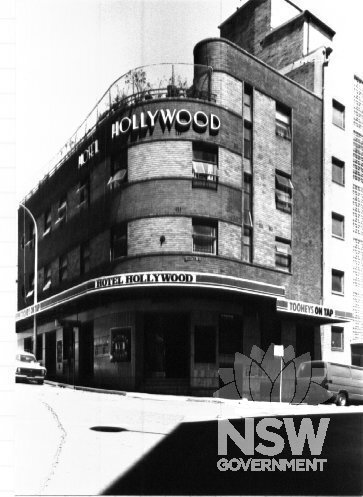 Hollywood Hotel