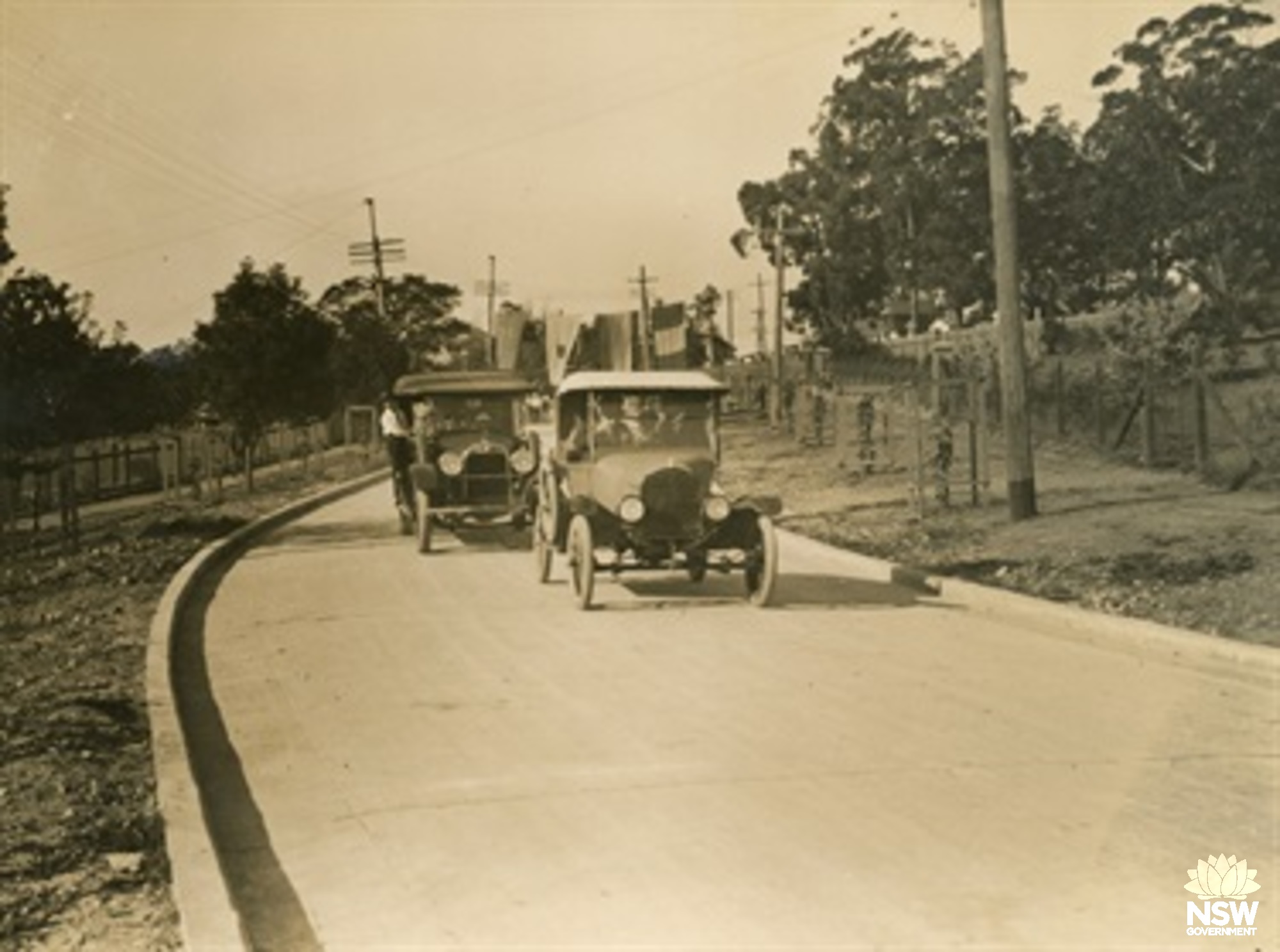 Cars Using St Johns Avenue 1928