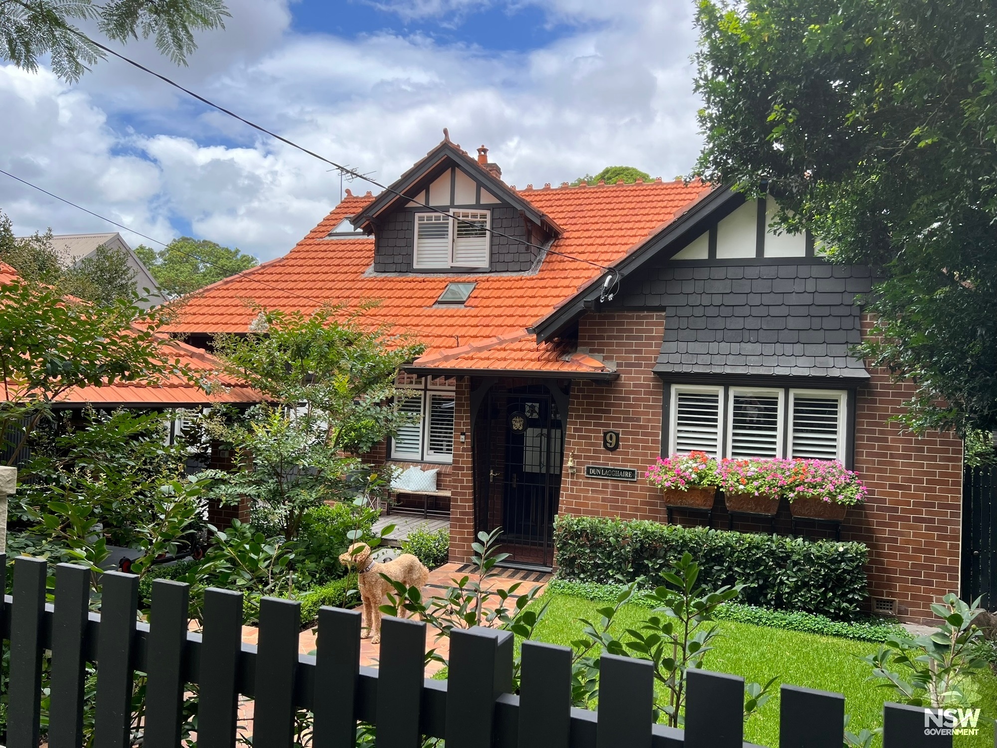9 Valley Road
