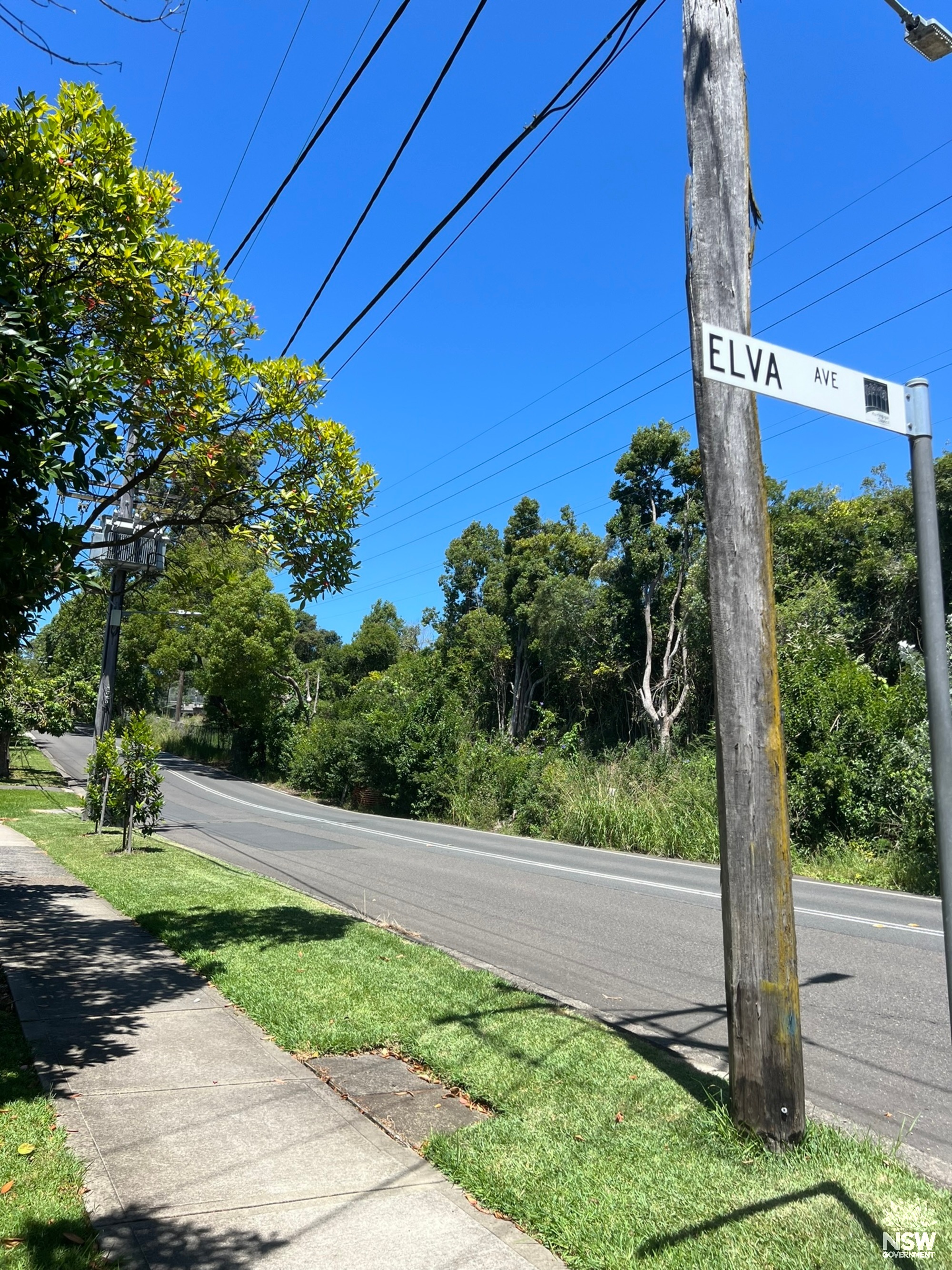 Corner Elva Avenue and Werona Avenue facing south