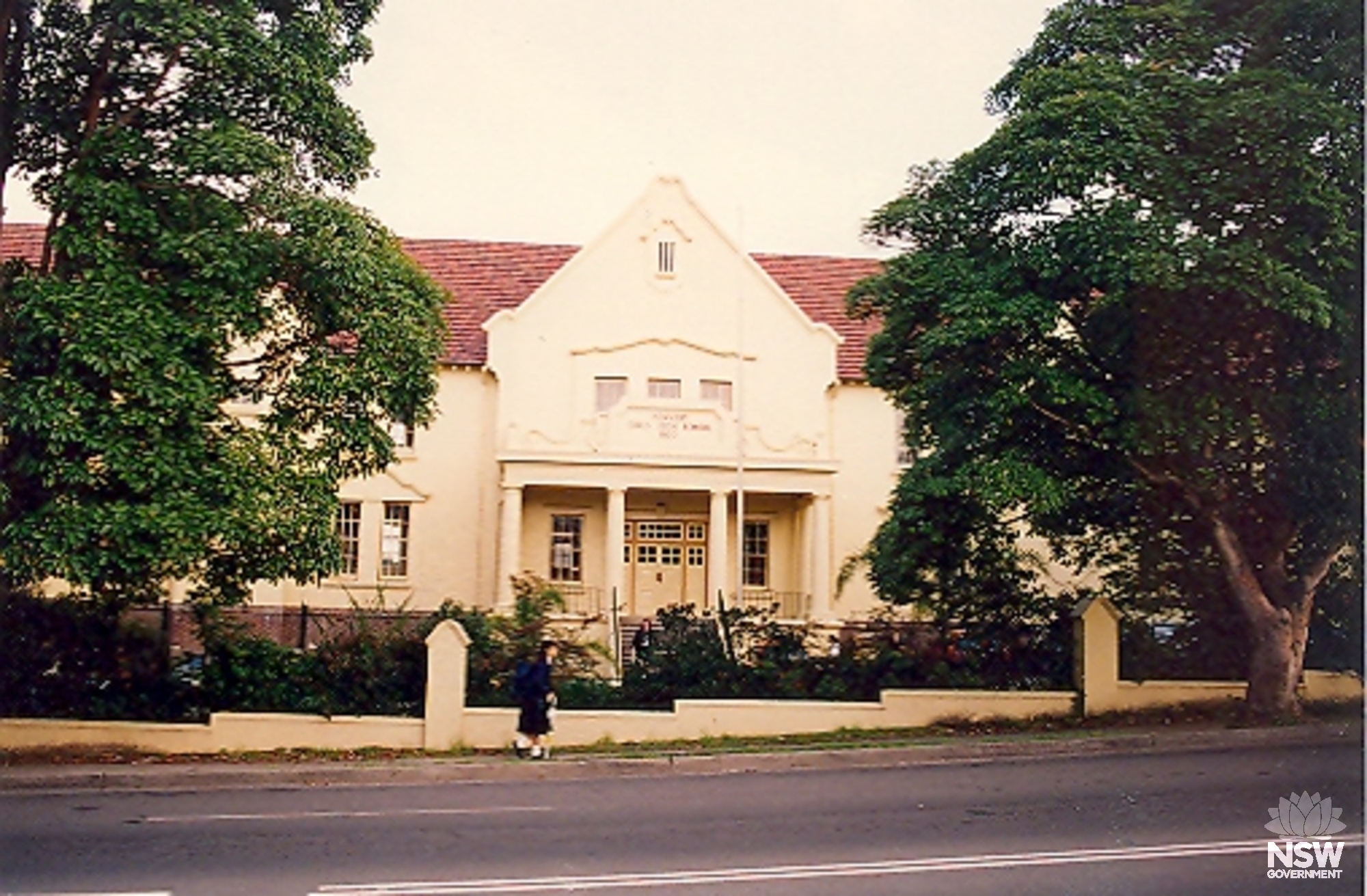 19_20001