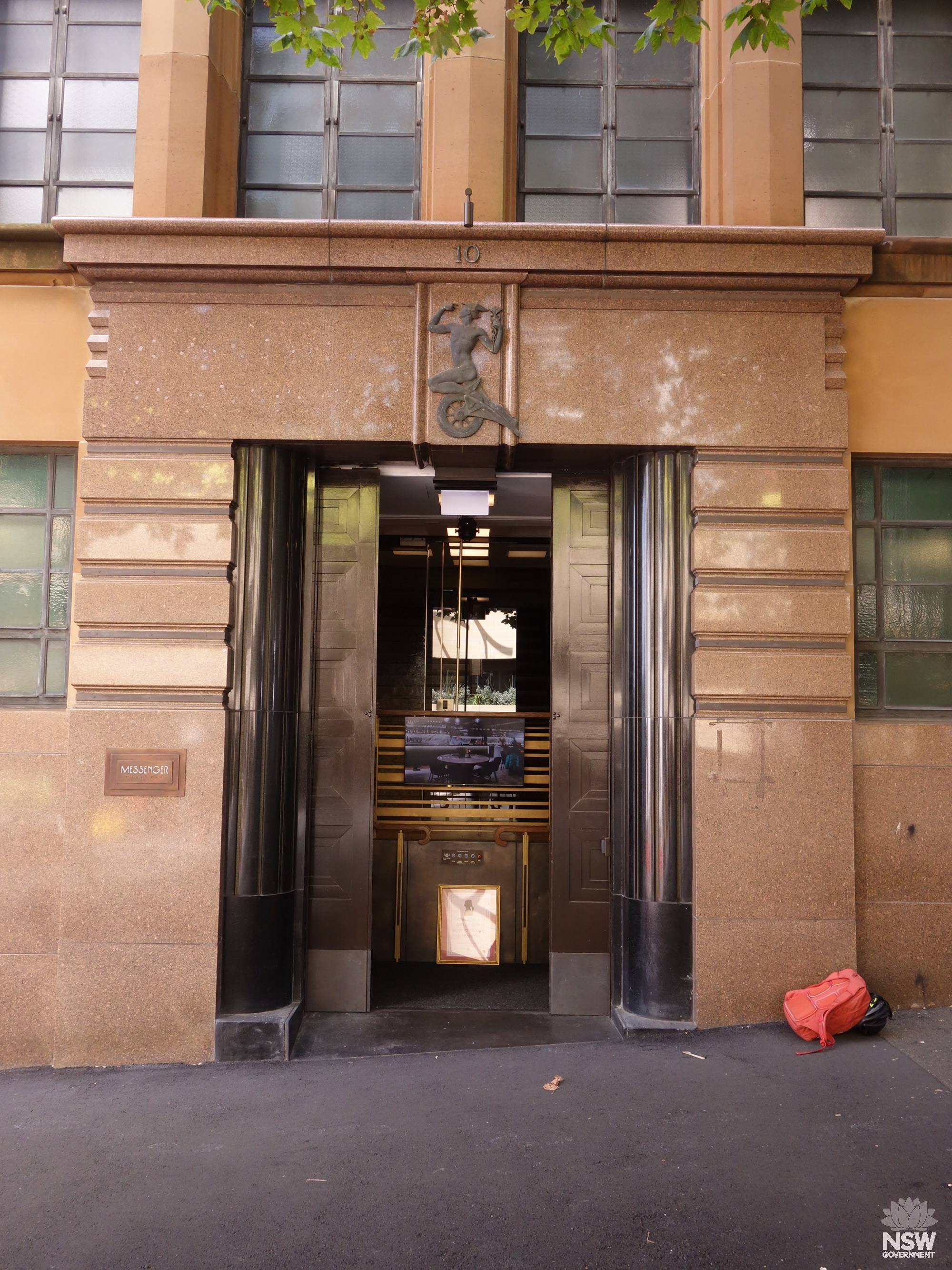 Phillip Street facade, portico