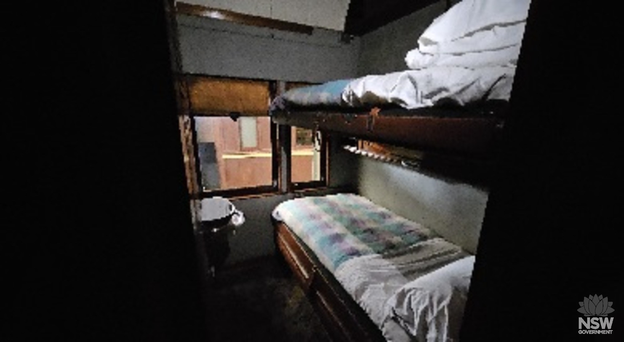 PAM 11 Double bunk berth