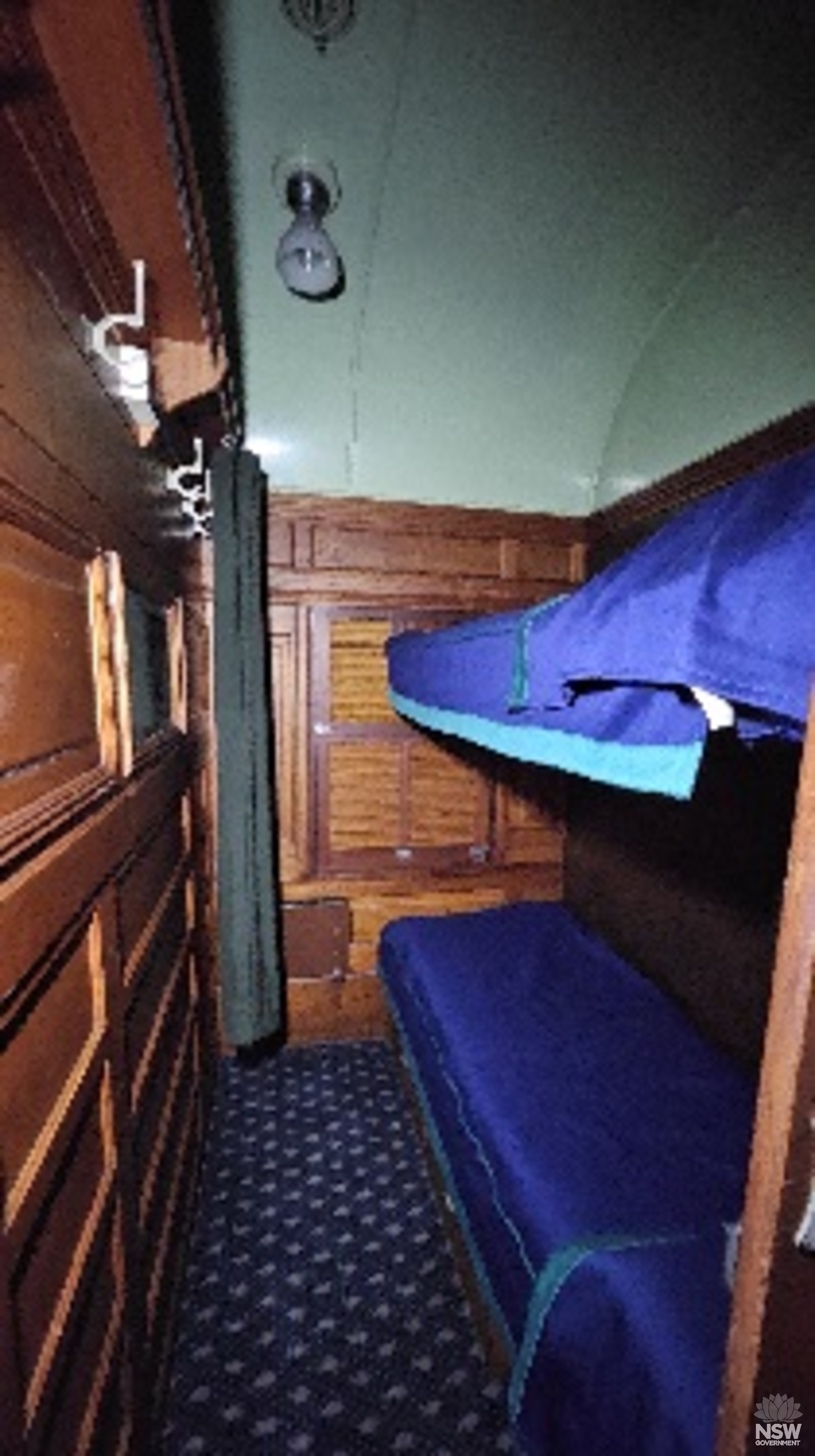 AAH 7 double bunk berth